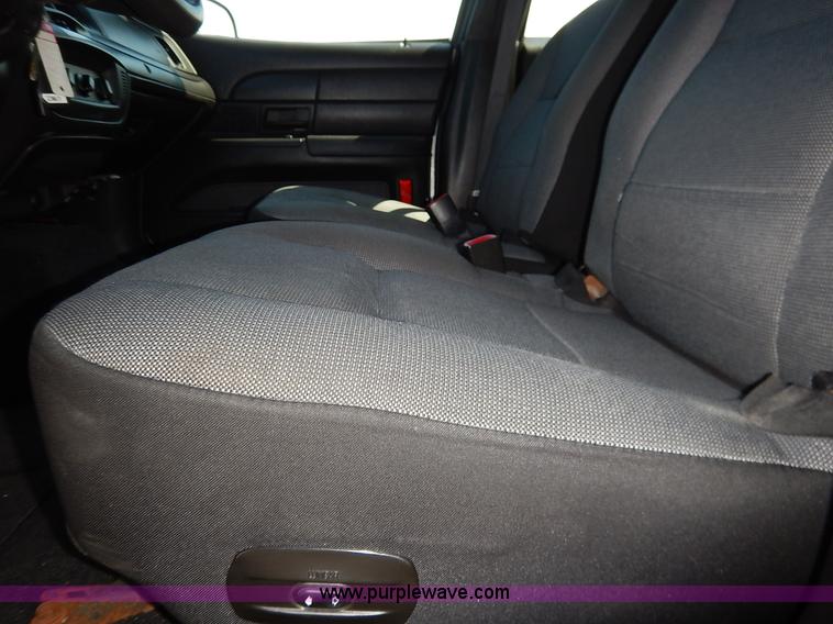 image for item J6426 2010 Ford Crown Victoria Police Interceptor