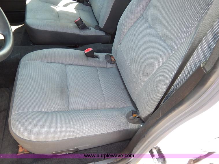 image for item J6426 2010 Ford Crown Victoria Police Interceptor