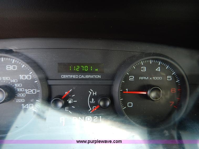 image for item J6426 2010 Ford Crown Victoria Police Interceptor