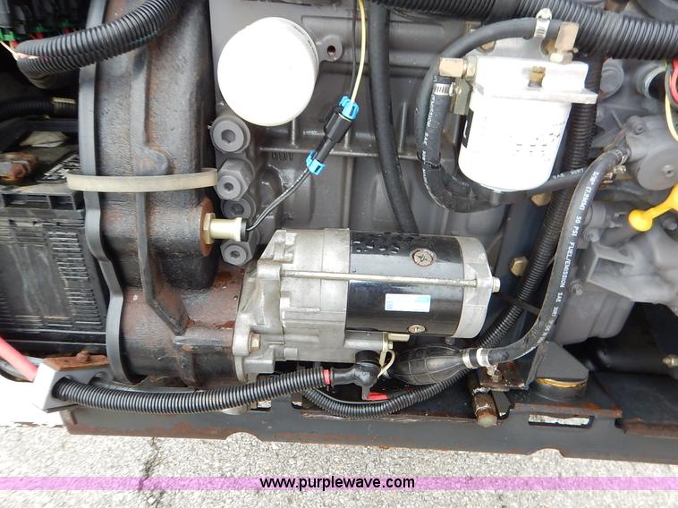 image for item J6427 1998 Bobcat 863 skid steer