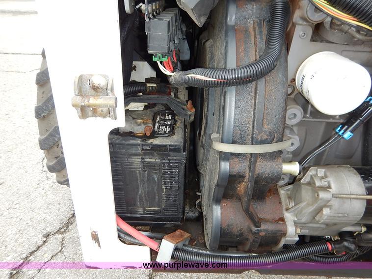 image for item J6427 1998 Bobcat 863 skid steer