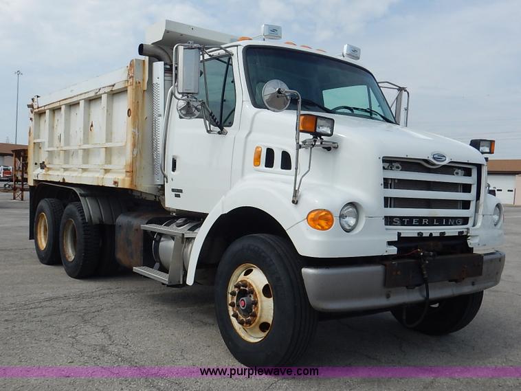 image for item K1680 2005 Sterling L7500 dump truck