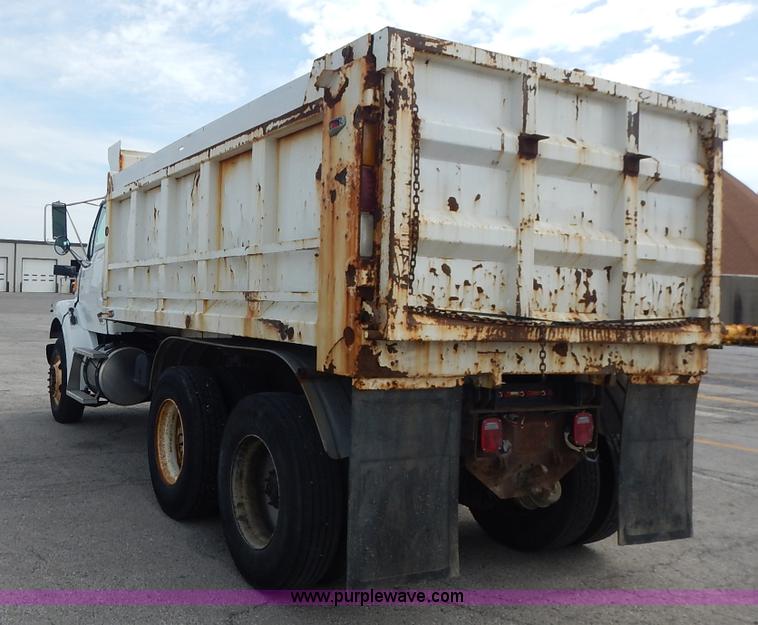 image for item K1680 2005 Sterling L7500 dump truck