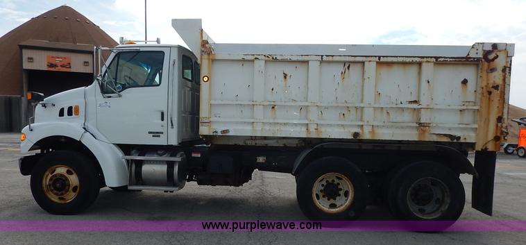 image for item K1680 2005 Sterling L7500 dump truck
