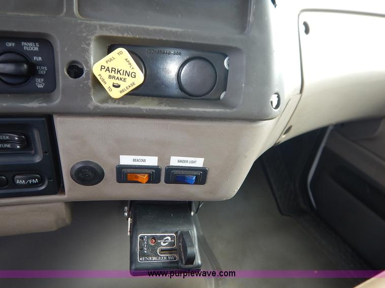 image for item K1680 2005 Sterling L7500 dump truck