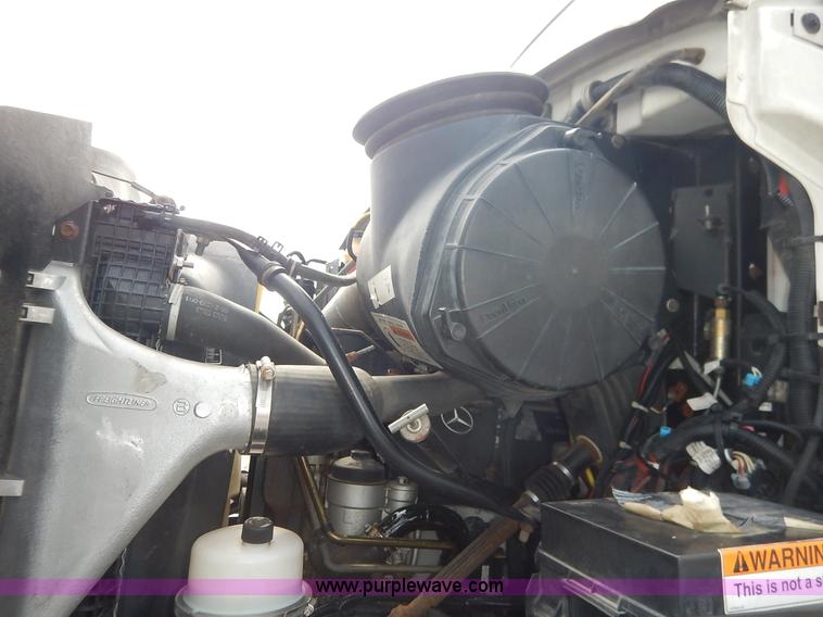 image for item K1680 2005 Sterling L7500 dump truck