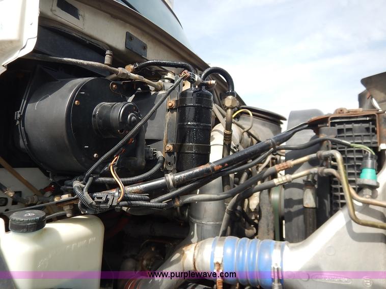 image for item K1680 2005 Sterling L7500 dump truck