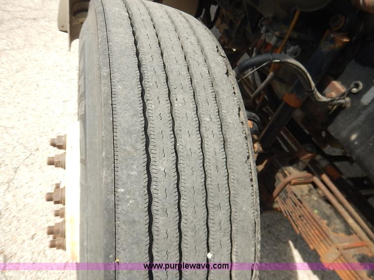 image for item K1680 2005 Sterling L7500 dump truck