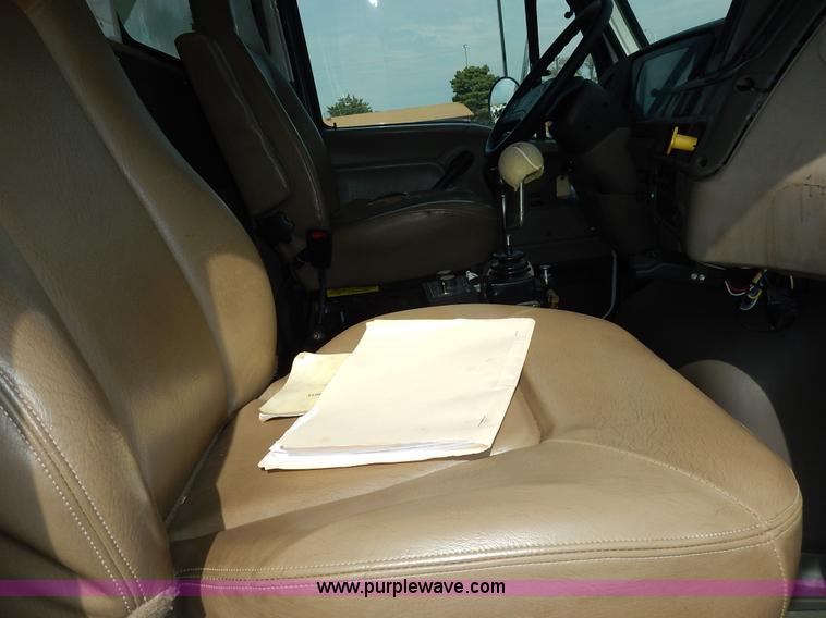 image for item K1680 2005 Sterling L7500 dump truck