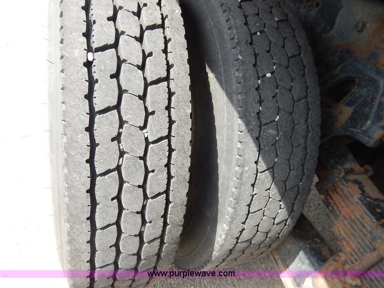 image for item K1680 2005 Sterling L7500 dump truck