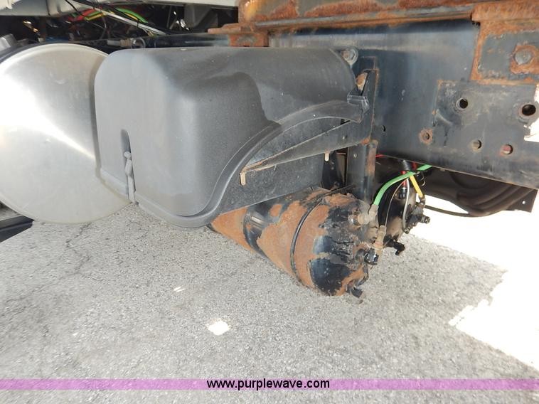 image for item K1680 2005 Sterling L7500 dump truck