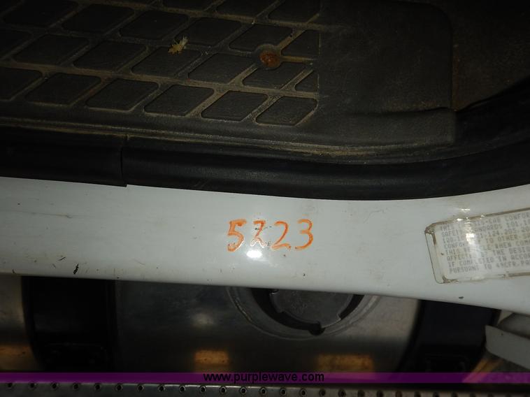 image for item K1680 2005 Sterling L7500 dump truck