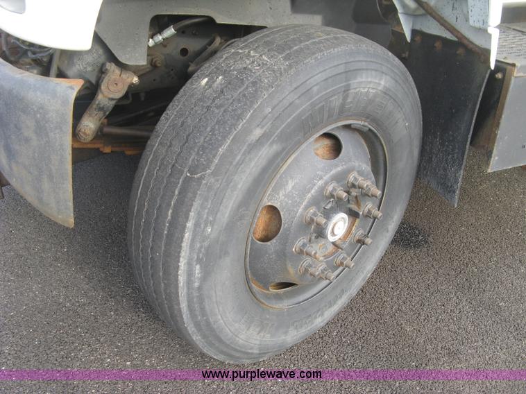 image for item L6346 2002 GMC C8500 dump truck