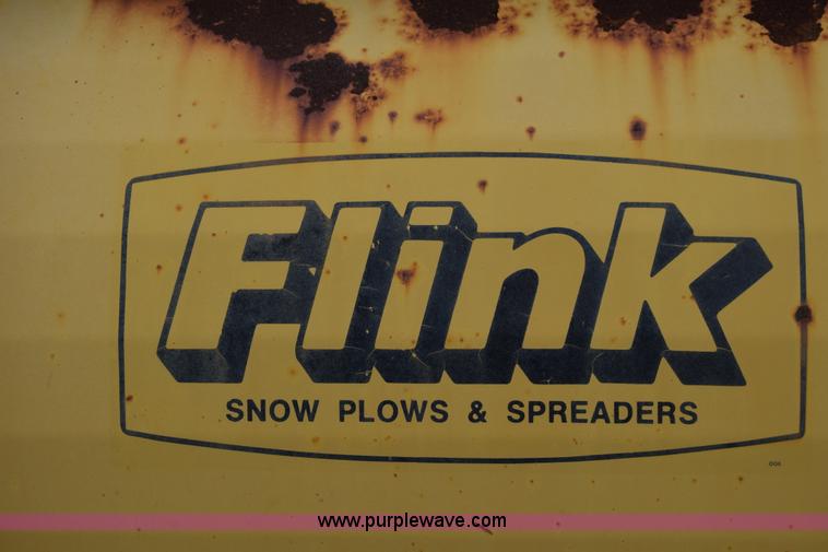 image for item L6346 2002 GMC C8500 dump truck