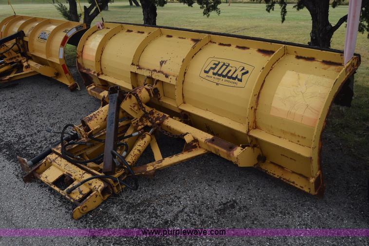 image for item L6347 2000 International F4900 dump truck