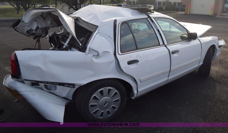 image for item L6348 2011 Ford Crown Victoria Police Interceptor