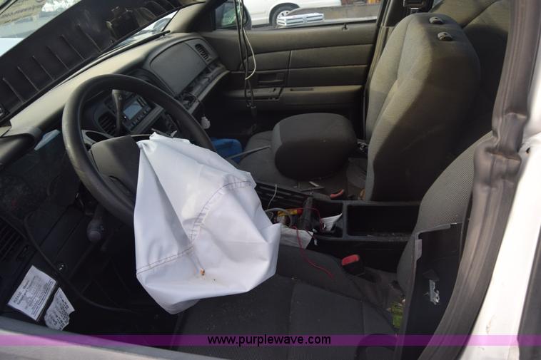 image for item L6348 2011 Ford Crown Victoria Police Interceptor