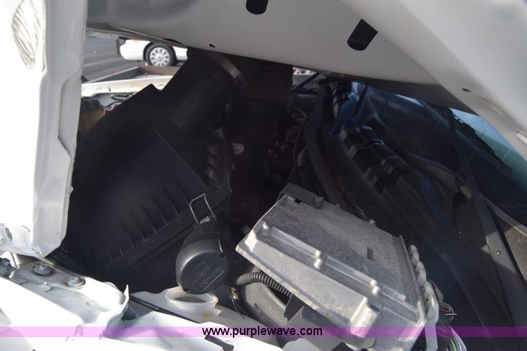 image for item L6348 2011 Ford Crown Victoria Police Interceptor