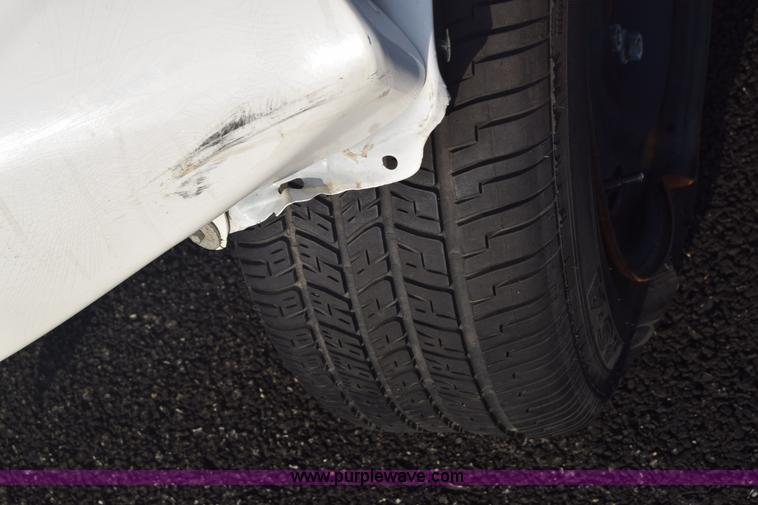 image for item L6348 2011 Ford Crown Victoria Police Interceptor