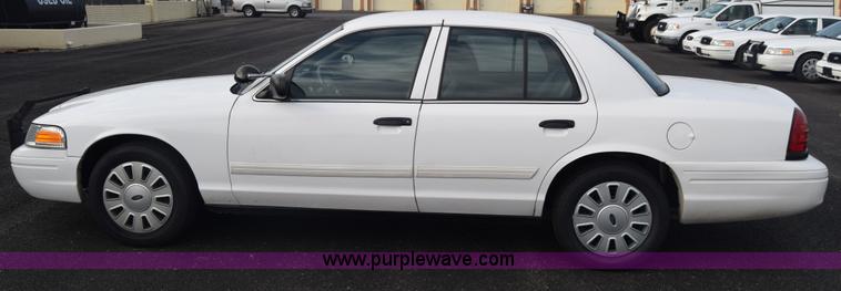 image for item L6350 2011 Ford Crown Victoria Police Interceptor