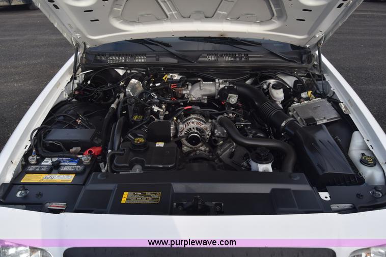 image for item L6350 2011 Ford Crown Victoria Police Interceptor