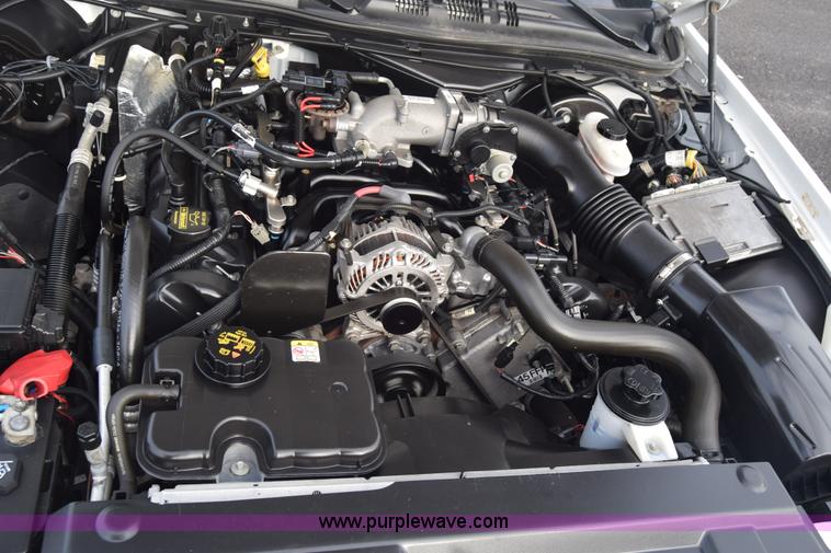 image for item L6350 2011 Ford Crown Victoria Police Interceptor