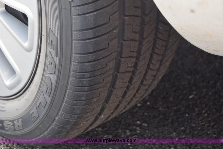 image for item L6350 2011 Ford Crown Victoria Police Interceptor