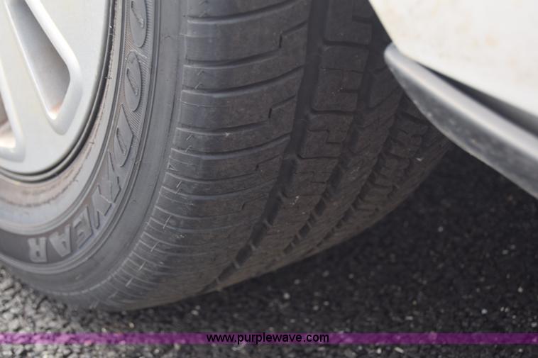 image for item L6350 2011 Ford Crown Victoria Police Interceptor