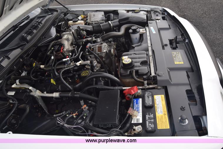 image for item L6351 2008 Ford Crown Victoria Police Interceptor