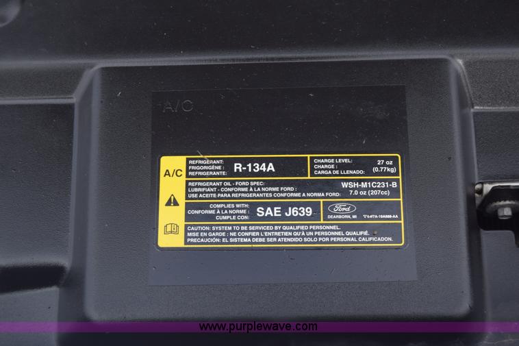 image for item L6351 2008 Ford Crown Victoria Police Interceptor