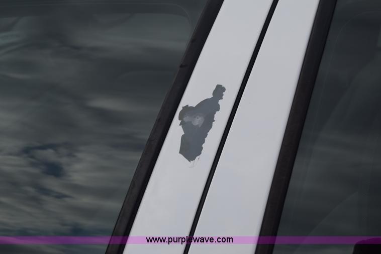 image for item L6351 2008 Ford Crown Victoria Police Interceptor