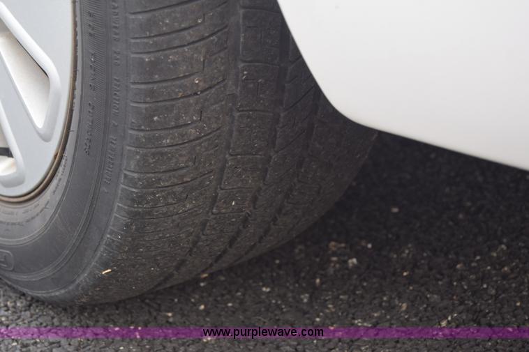 image for item L6351 2008 Ford Crown Victoria Police Interceptor