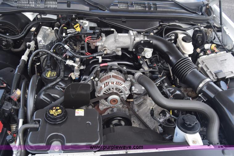 image for item L6352 2011 Ford Crown Victoria Police Interceptor