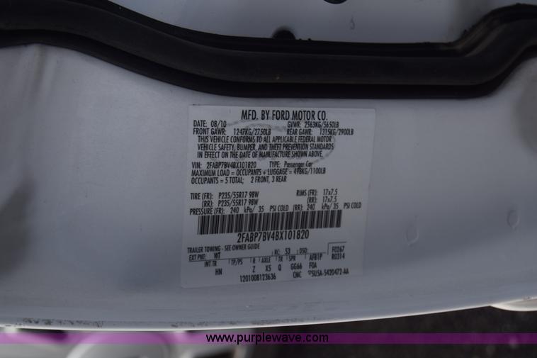 image for item L6353 2011 Ford Crown Victoria Police Interceptor