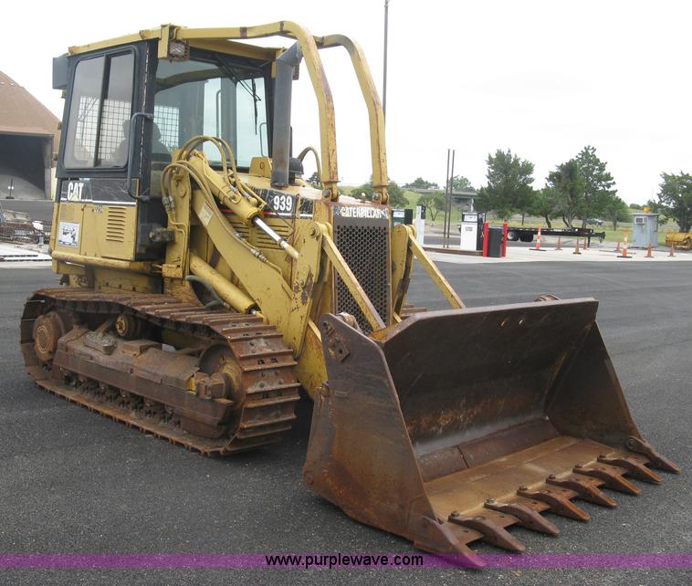 image for item L6356 1996 Caterpillar 939 track loader