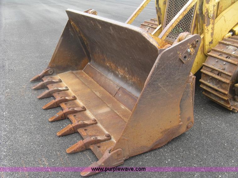 image for item L6356 1996 Caterpillar 939 track loader