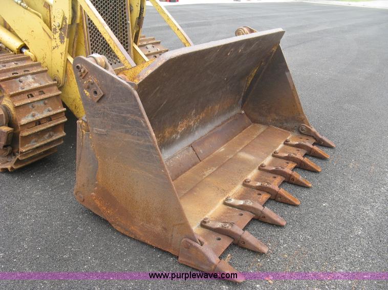 image for item L6356 1996 Caterpillar 939 track loader