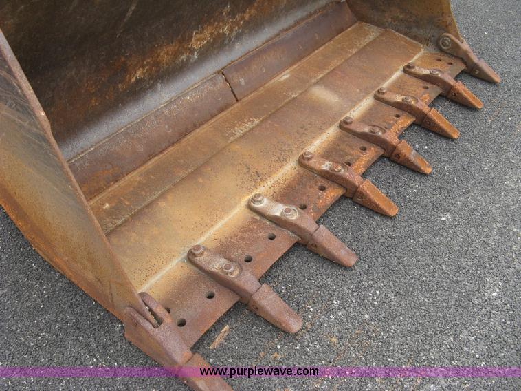 image for item L6356 1996 Caterpillar 939 track loader