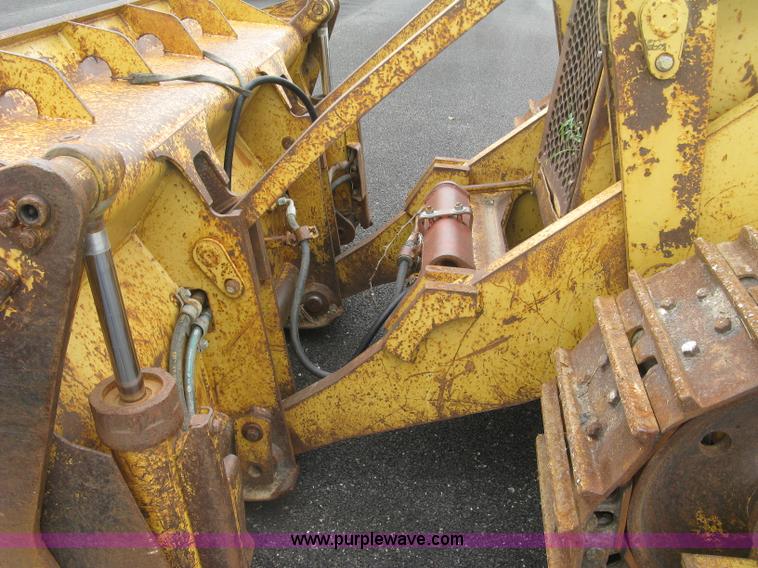 image for item L6356 1996 Caterpillar 939 track loader