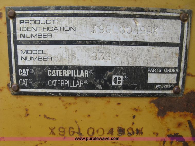 image for item L6356 1996 Caterpillar 939 track loader