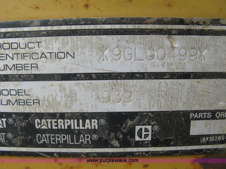 image for item L6356 1996 Caterpillar 939 track loader