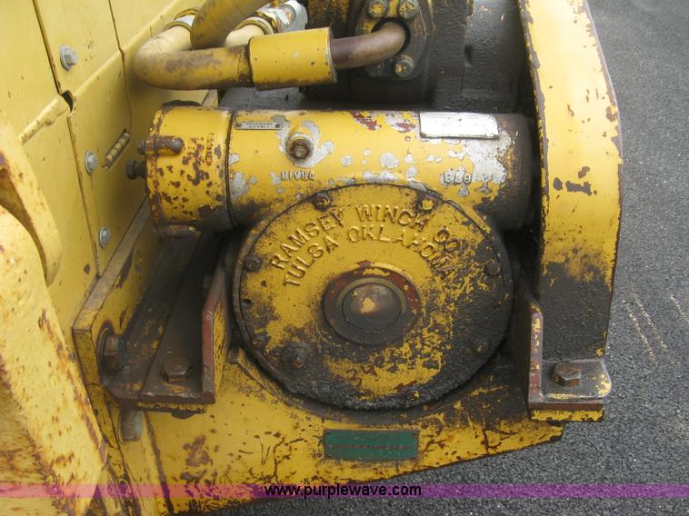 image for item L6356 1996 Caterpillar 939 track loader