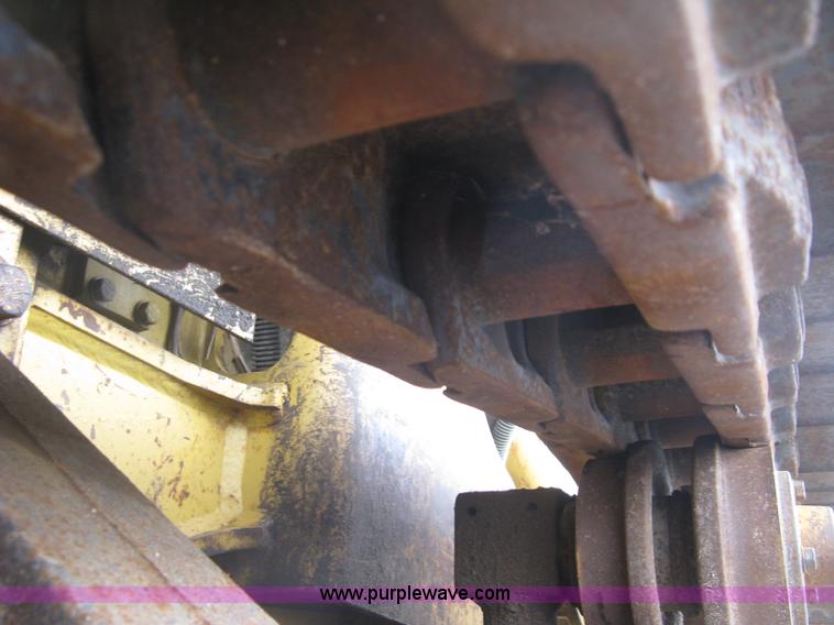 image for item L6356 1996 Caterpillar 939 track loader
