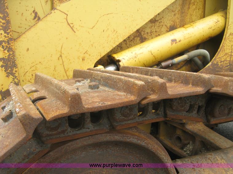 image for item L6356 1996 Caterpillar 939 track loader