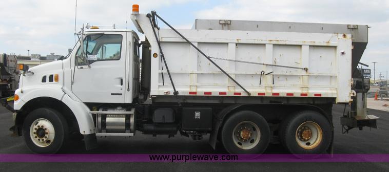 image for item L6358 2005 Sterling L7500 dump truck