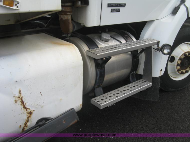 image for item L6358 2005 Sterling L7500 dump truck