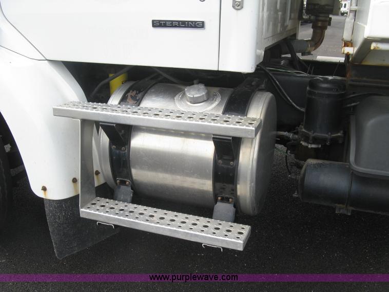 image for item L6358 2005 Sterling L7500 dump truck