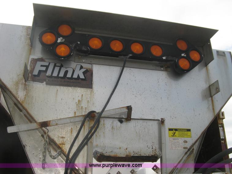 image for item L6358 2005 Sterling L7500 dump truck