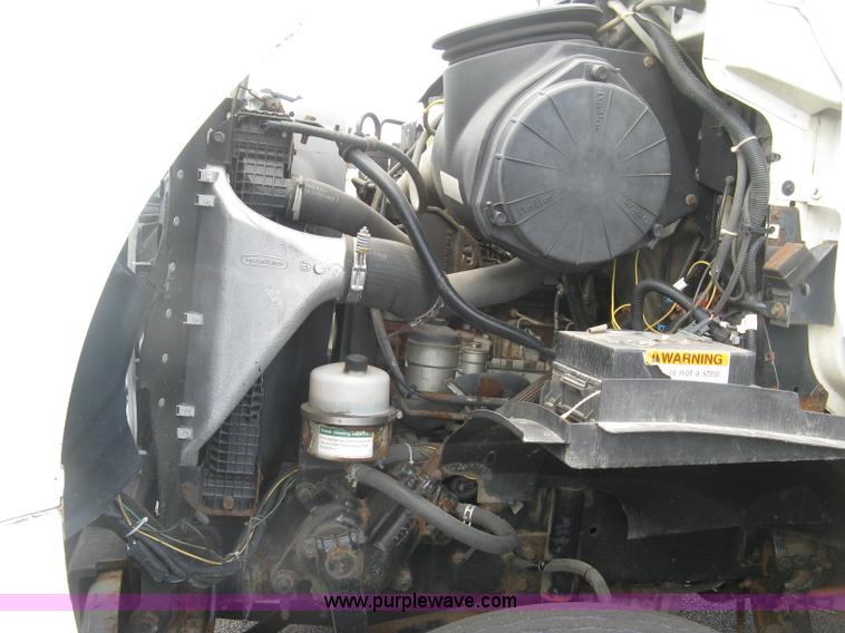 image for item L6358 2005 Sterling L7500 dump truck