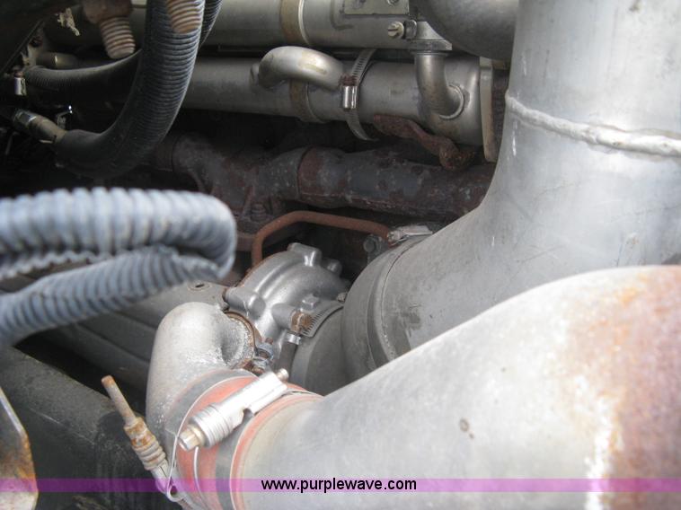 image for item L6358 2005 Sterling L7500 dump truck